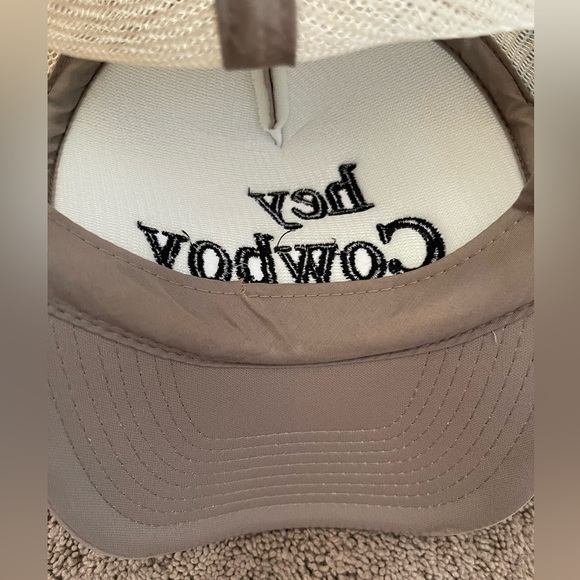 “HEY COWBOY” TRUCKER HAT - Picture 2 of 3